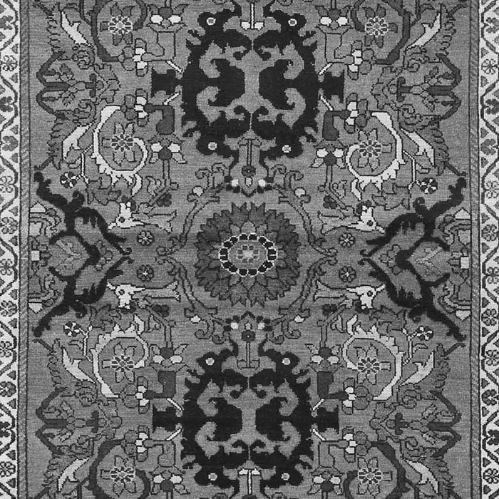 Serging Thickness of Machine Washable Persian Gray Traditional Rug, wshtr4239gry