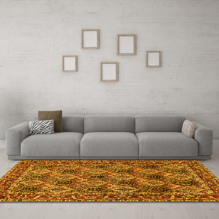 Machine Washable Persian Yellow Traditional Rug in a Living Room, wshtr423yw