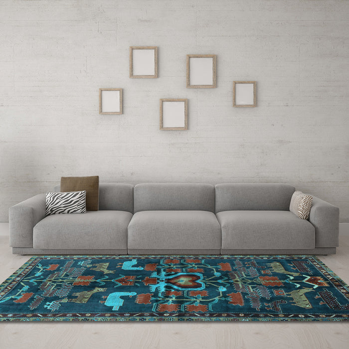 Machine Washable Animal Light Blue Traditional Rug in a Living Room, wshtr4244lblu