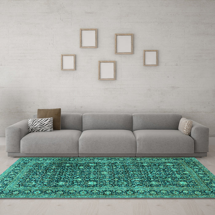 Machine Washable Persian Turquoise Traditional Area Rugs in a Living Room,, wshtr4247turq