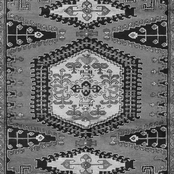 Serging Thickness of Machine Washable Persian Gray Traditional Rug, wshtr4249gry