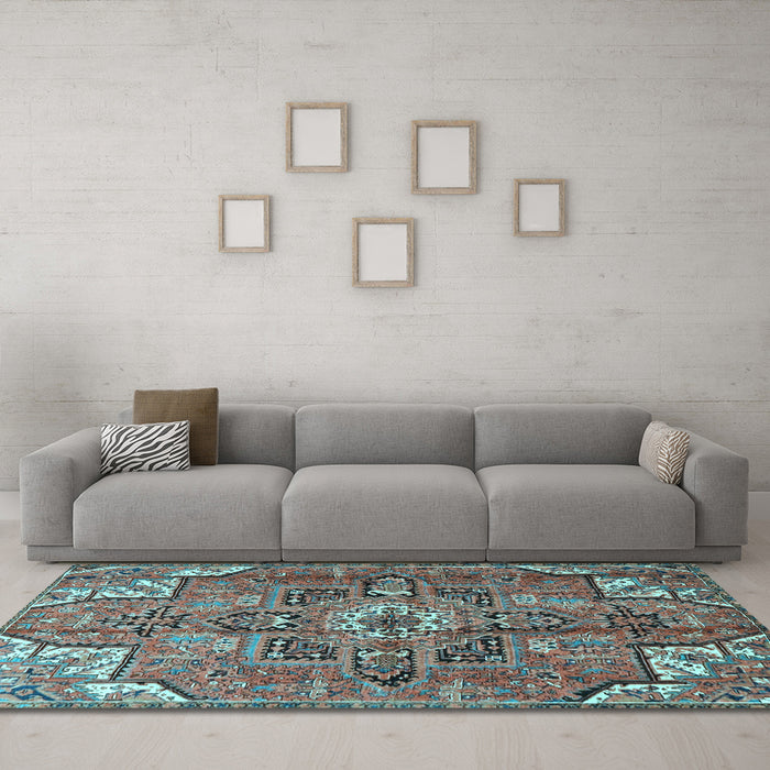 Machine Washable Persian Light Blue Traditional Rug in a Living Room, wshtr4250lblu