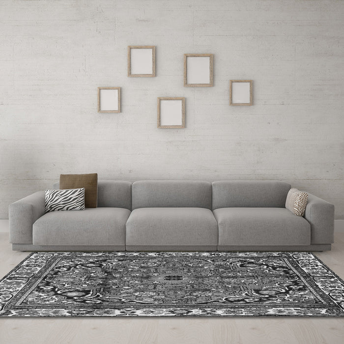 Machine Washable Persian Gray Traditional Rug in a Living Room,, wshtr4251gry