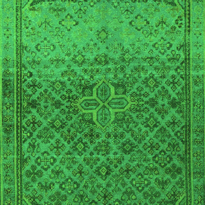 Serging Thickness of Machine Washable Persian Green Traditional Area Rugs, wshtr4253grn