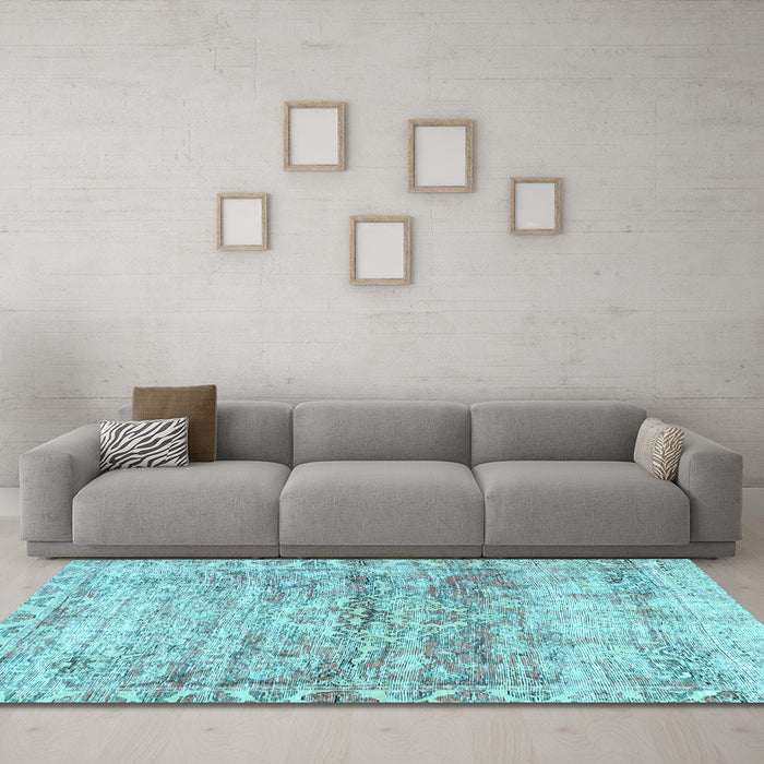 Machine Washable Persian Light Blue Traditional Rug in a Living Room, wshtr4254lblu