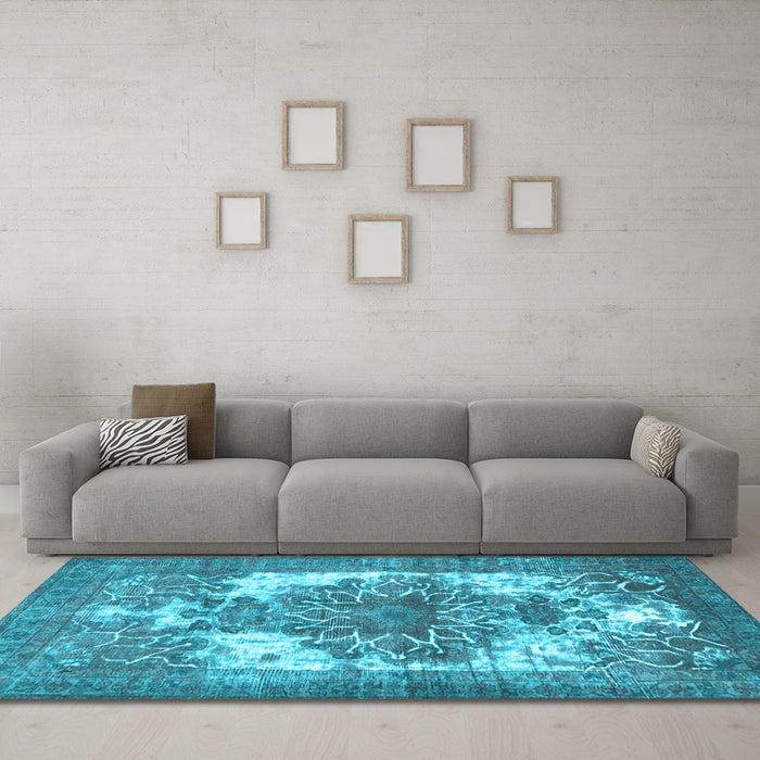 Machine Washable Persian Light Blue Traditional Rug in a Living Room, wshtr4255lblu