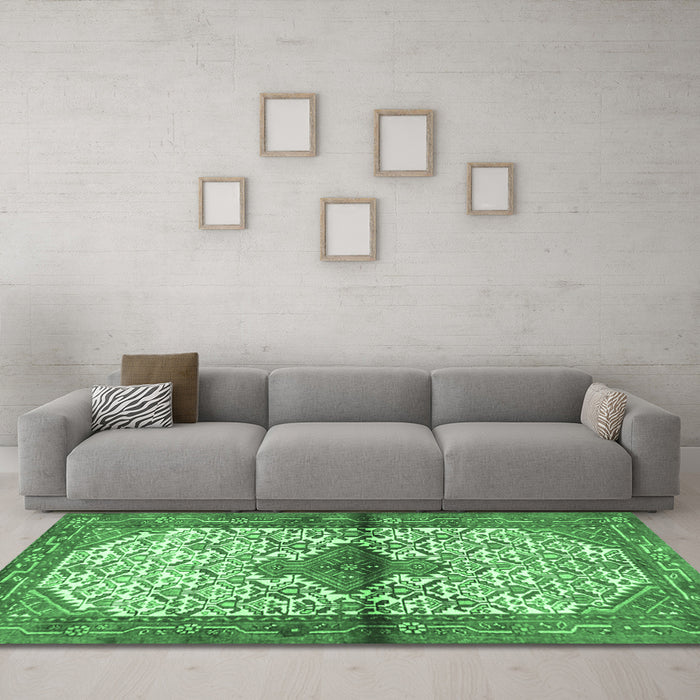 Machine Washable Persian Emerald Green Traditional Area Rugs in a Living Room,, wshtr4257emgrn