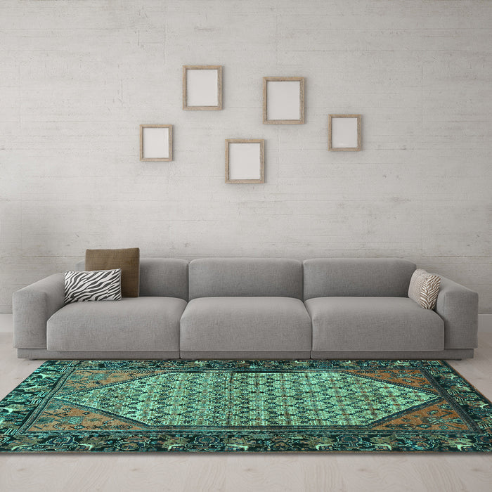 Machine Washable Persian Turquoise Traditional Area Rugs in a Living Room,, wshtr425turq