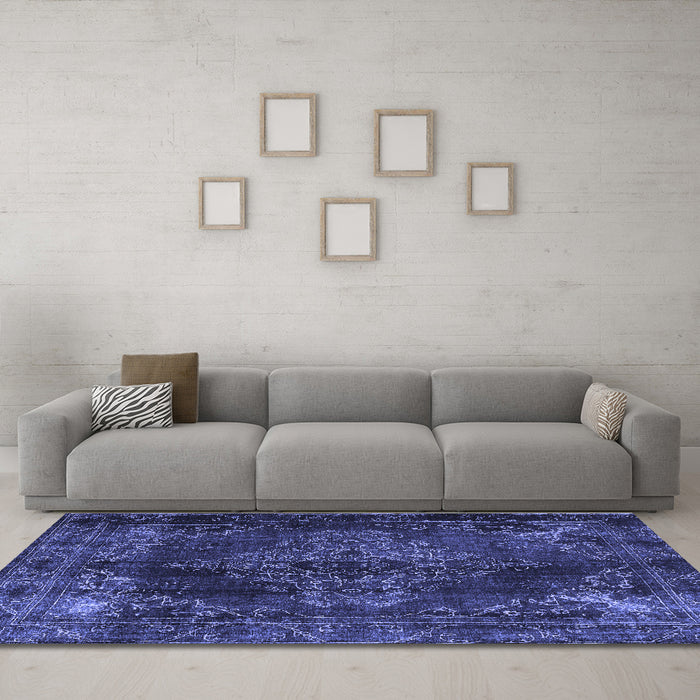 Machine Washable Persian Blue Traditional Rug in a Living Room, wshtr4263blu