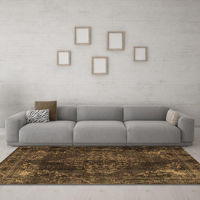 Machine Washable Persian Brown Traditional Rug in a Living Room,, wshtr4263brn