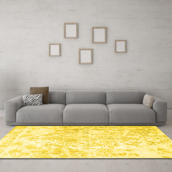 Machine Washable Persian Yellow Traditional Rug in a Living Room, wshtr4264yw