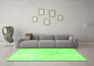 Machine Washable Persian Green Traditional Area Rugs in a Living Room,, wshtr4265grn