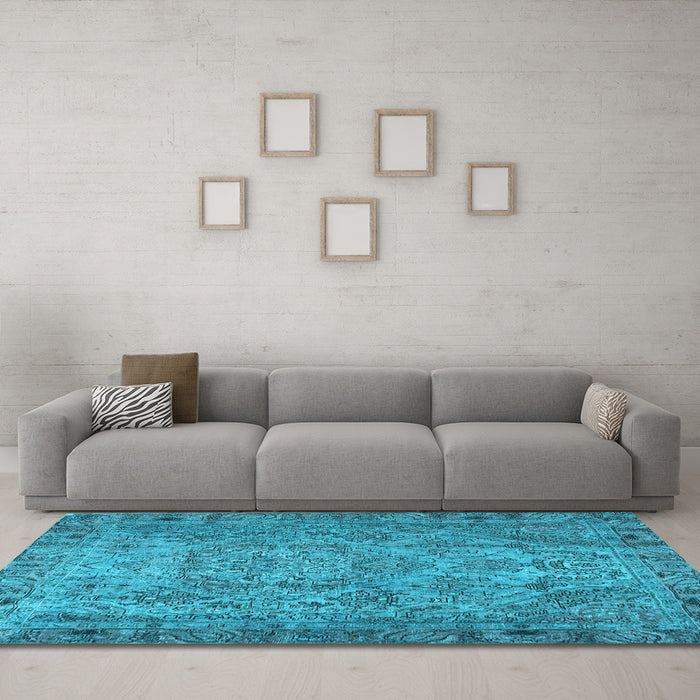 Machine Washable Persian Light Blue Traditional Rug in a Living Room, wshtr4266lblu