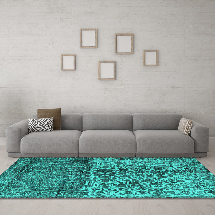 Machine Washable Persian Turquoise Traditional Area Rugs in a Living Room,, wshtr4269turq