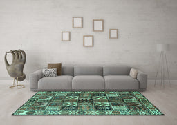 Machine Washable Persian Turquoise Traditional Area Rugs in a Living Room,, wshtr426turq