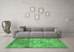 Machine Washable Persian Emerald Green Traditional Area Rugs in a Living Room,, wshtr4272emgrn