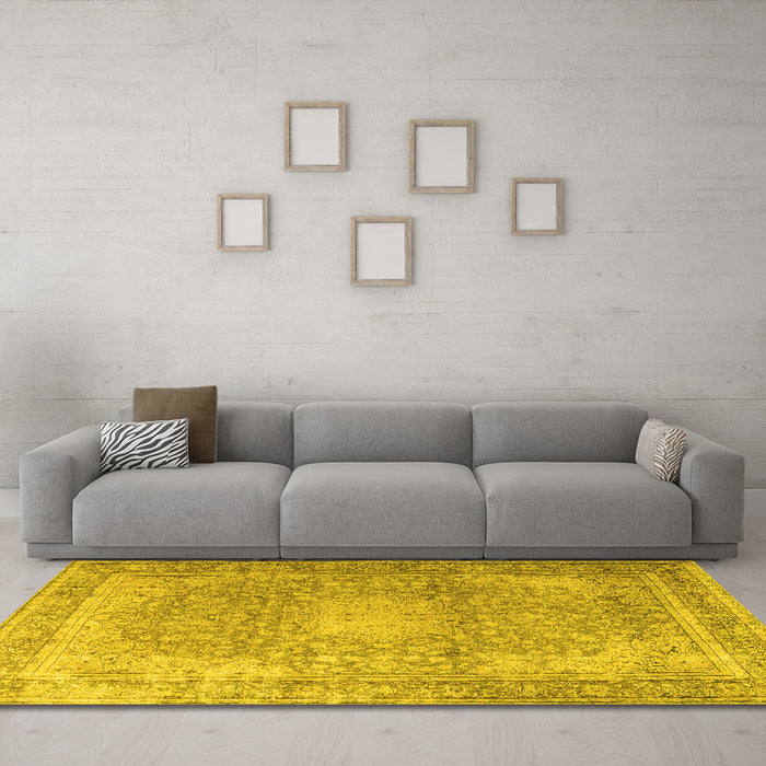 Machine Washable Persian Yellow Traditional Rug in a Living Room, wshtr4273yw