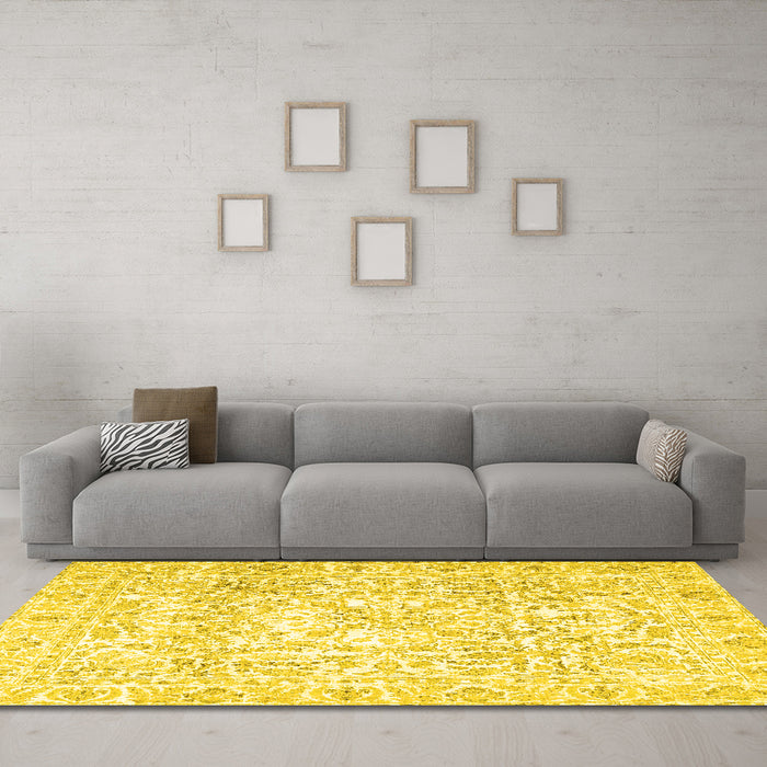 Machine Washable Persian Yellow Traditional Rug in a Living Room, wshtr4276yw