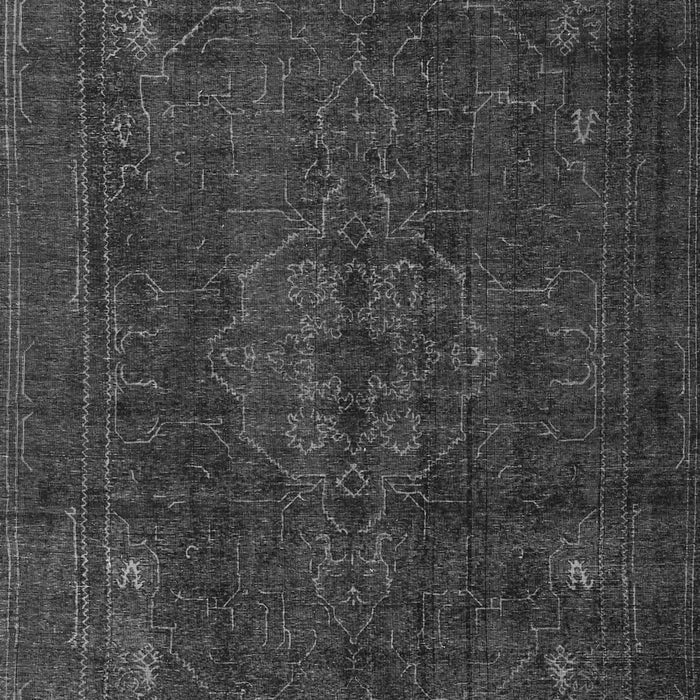 Serging Thickness of Machine Washable Persian Gray Traditional Rug, wshtr4277gry