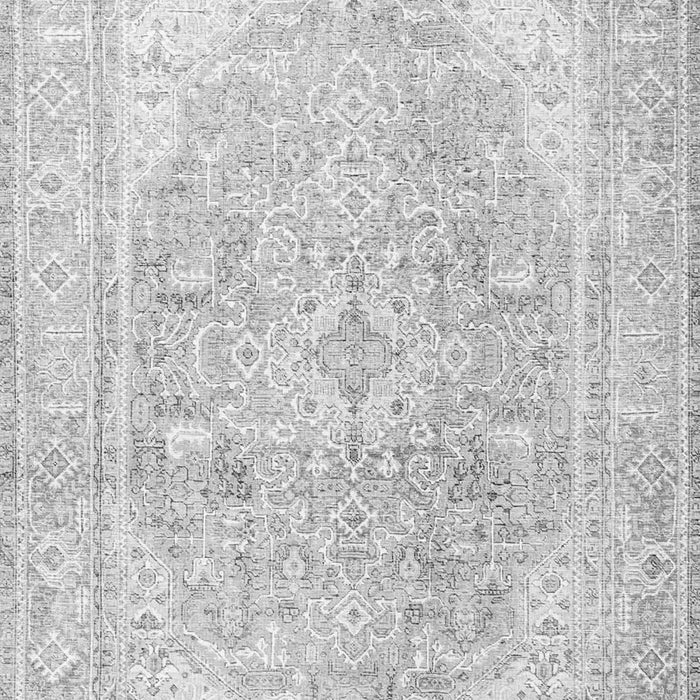 Serging Thickness of Machine Washable Persian Gray Traditional Rug, wshtr4278gry