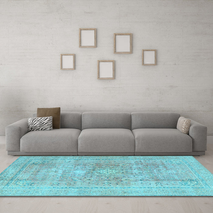 Machine Washable Persian Light Blue Traditional Rug in a Living Room, wshtr4281lblu