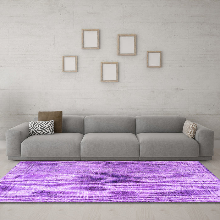 Machine Washable Persian Purple Traditional Area Rugs in a Living Room, wshtr4283pur