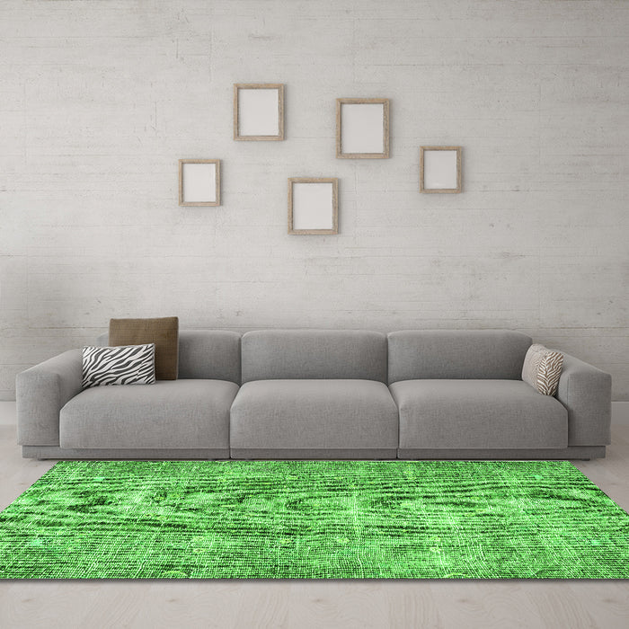 Machine Washable Persian Green Traditional Area Rugs in a Living Room,, wshtr4285grn