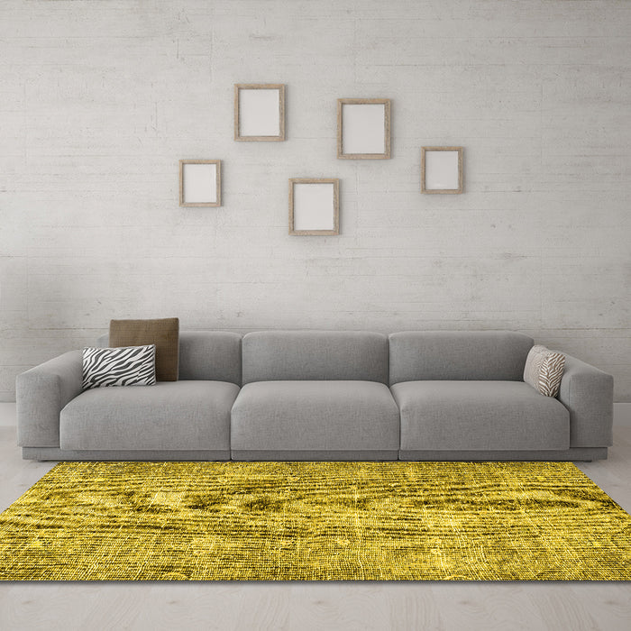 Machine Washable Persian Yellow Traditional Rug in a Living Room, wshtr4285yw
