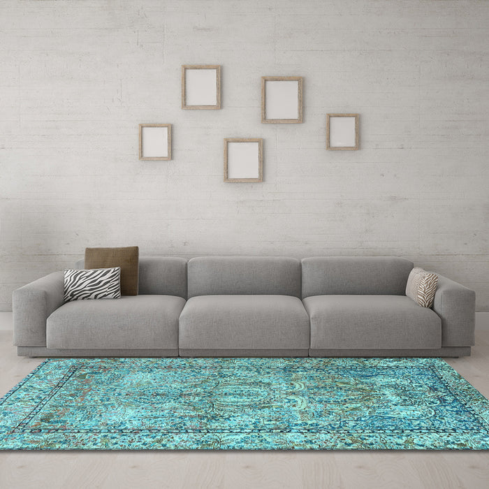 Machine Washable Persian Light Blue Traditional Rug in a Living Room, wshtr4289lblu