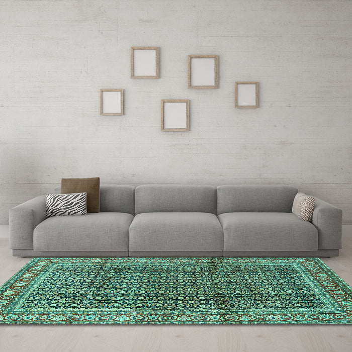 Machine Washable Persian Turquoise Traditional Area Rugs in a Living Room,, wshtr428turq
