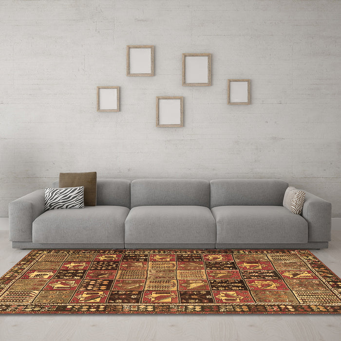 Machine Washable Persian Brown Traditional Rug in a Living Room,, wshtr4290brn