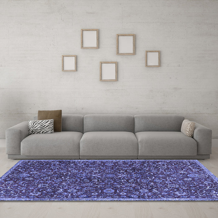 Machine Washable Persian Blue Traditional Rug in a Living Room, wshtr4292blu
