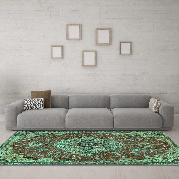 Machine Washable Persian Turquoise Traditional Area Rugs in a Living Room,, wshtr4293turq