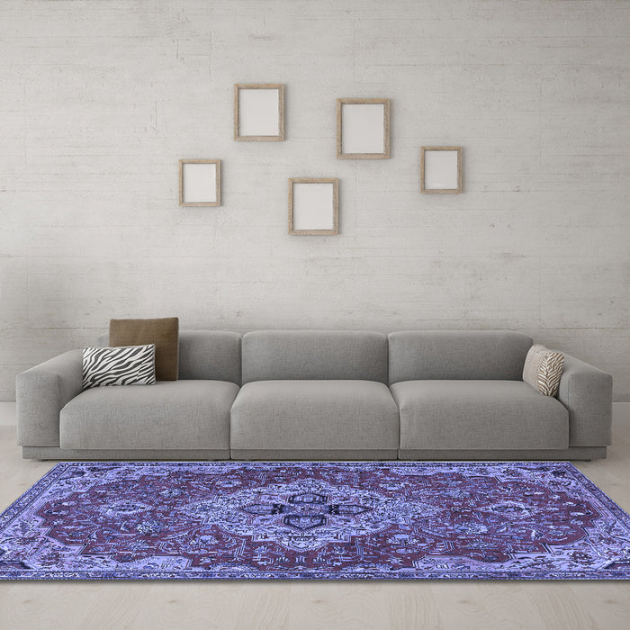Machine Washable Persian Blue Traditional Rug in a Living Room, wshtr4293blu