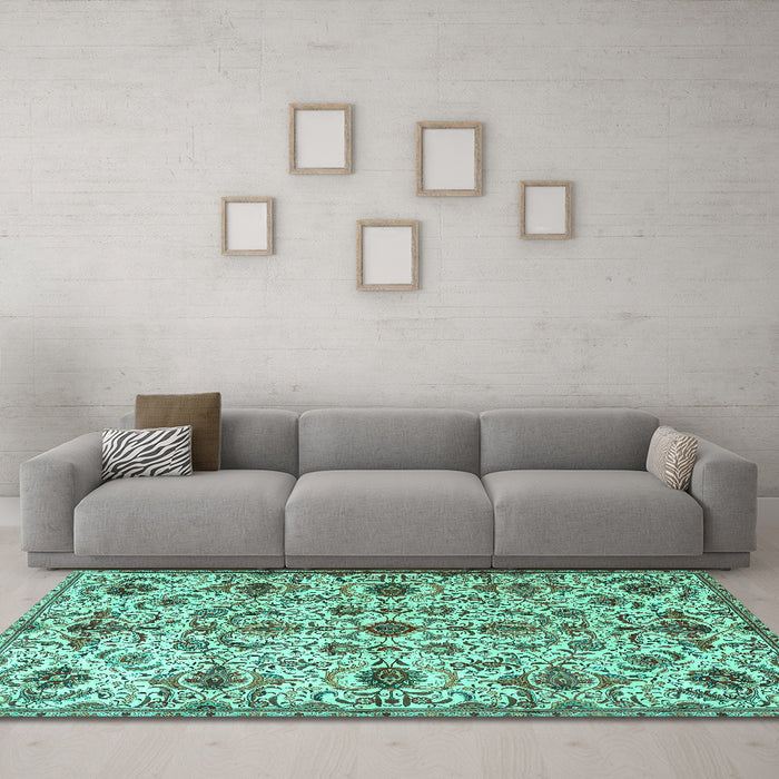 Machine Washable Persian Turquoise Traditional Area Rugs in a Living Room,, wshtr4295turq
