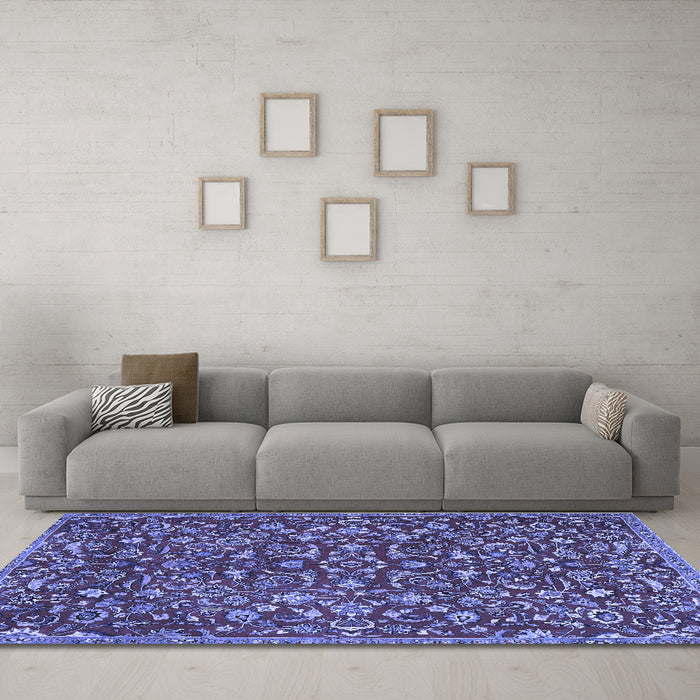 Machine Washable Persian Blue Traditional Rug in a Living Room, wshtr4297blu