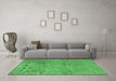 Machine Washable Animal Emerald Green Traditional Area Rugs in a Living Room,, wshtr4302emgrn