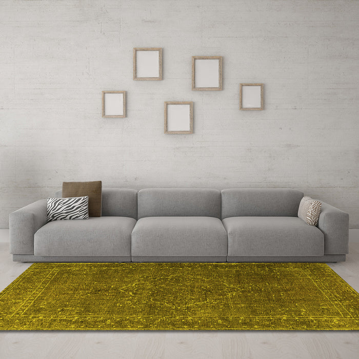 Machine Washable Persian Yellow Traditional Rug in a Living Room, wshtr4304yw