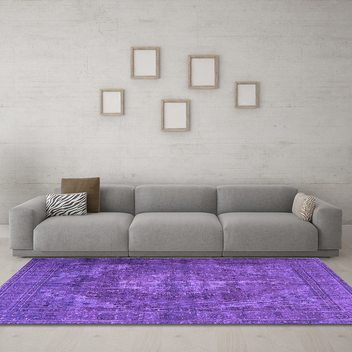 Machine Washable Persian Purple Traditional Area Rugs in a Living Room, wshtr4306pur