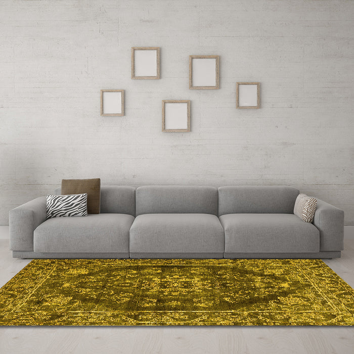 Machine Washable Persian Yellow Traditional Rug in a Living Room, wshtr4308yw