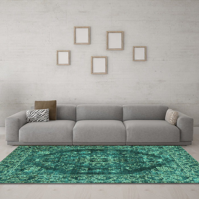 Machine Washable Persian Turquoise Traditional Area Rugs in a Living Room,, wshtr4308turq