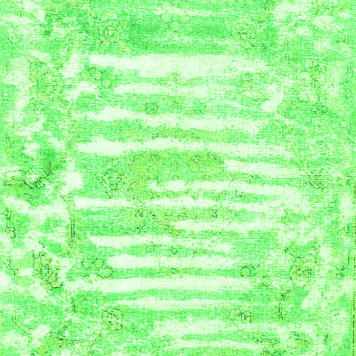 Serging Thickness of Machine Washable Persian Green Traditional Area Rugs, wshtr4310grn