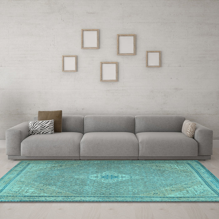 Machine Washable Persian Light Blue Traditional Rug in a Living Room, wshtr4314lblu