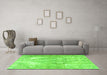 Machine Washable Persian Green Traditional Area Rugs in a Living Room,, wshtr4316grn