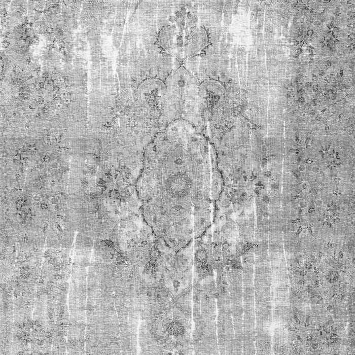 Serging Thickness of Machine Washable Persian Gray Traditional Rug, wshtr4316gry