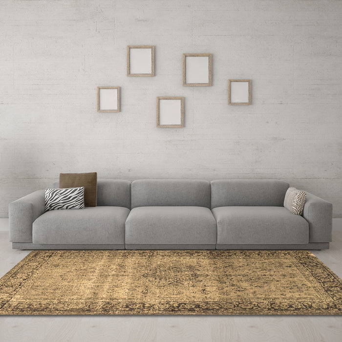 Machine Washable Persian Brown Traditional Rug in a Living Room,, wshtr4318brn