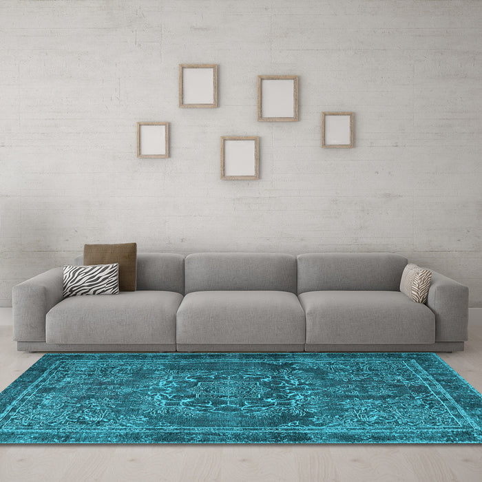 Machine Washable Persian Light Blue Traditional Rug in a Living Room, wshtr4320lblu