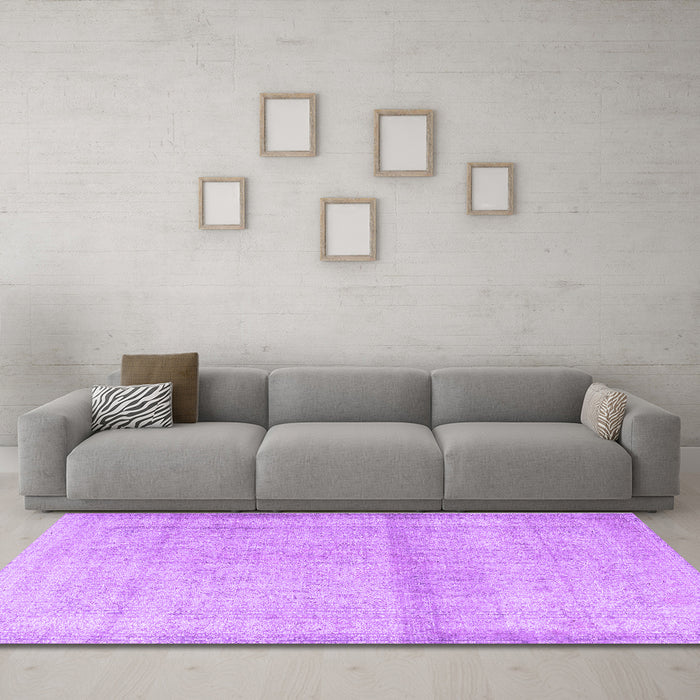 Machine Washable Persian Purple Traditional Area Rugs in a Living Room, wshtr4323pur