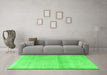 Machine Washable Persian Green Traditional Area Rugs in a Living Room,, wshtr4323grn