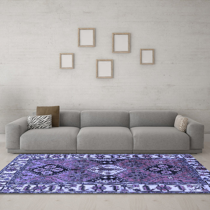 Machine Washable Persian Blue Traditional Rug in a Living Room, wshtr4327blu